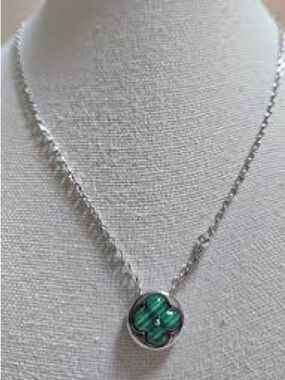 Silver Necklace with Green Clover Pendant with matching earrings Women Jewelry